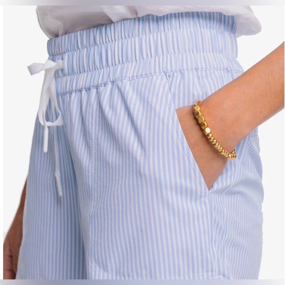 Southern Tide Women's Neeley Brrr Skip Stripe Performance Short Sky Blue XS - Picture 2 of 8